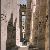 Колонны в Луксорском храме